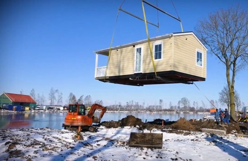Aankomst eerste Kinderdijk Cottages en Biesboschchalets